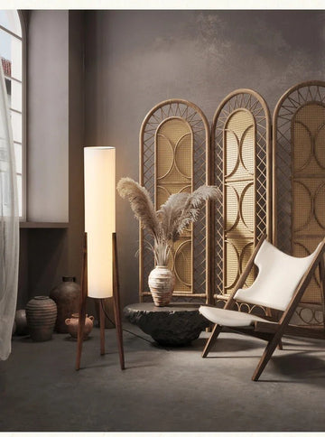 Lampe sur Pied en Bois Massif, Style Rétro Japonais, Luminaire Décoratif d'Angle, Idéal pour un Bureau, un Hôtel, un Salon ou une Chambre à Coucher - Lumeria