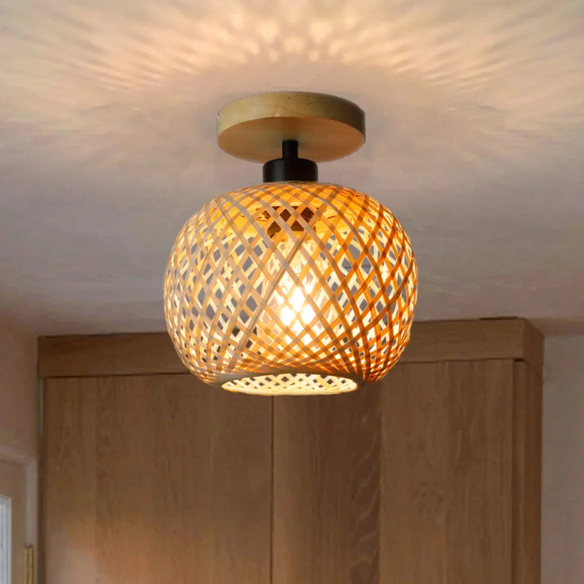 Plafonnier rétro en bambou tissé à la main E27 Lustre en rotin naturel pour éclairage de campagne dans la chambre à coucher, restaurant, salon et café, lampe à économie d'énergie avec 75 Plafonnier rétro en bambou tissé à la main E27 Lustre en rotin naturel pour éclairage de campagne dans la chambre à coucher, restaurant, salon et café, lampe à économie d'énergie avec 75