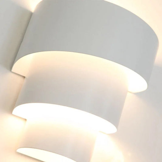 Applique murale en métal blanc diffusion lumineuse double minimaliste - Lumeria