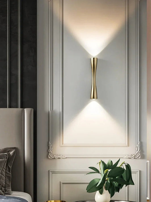 Applique murale extérieure en aluminium étanche IP66 pour allée au style minimaliste - Lumeria