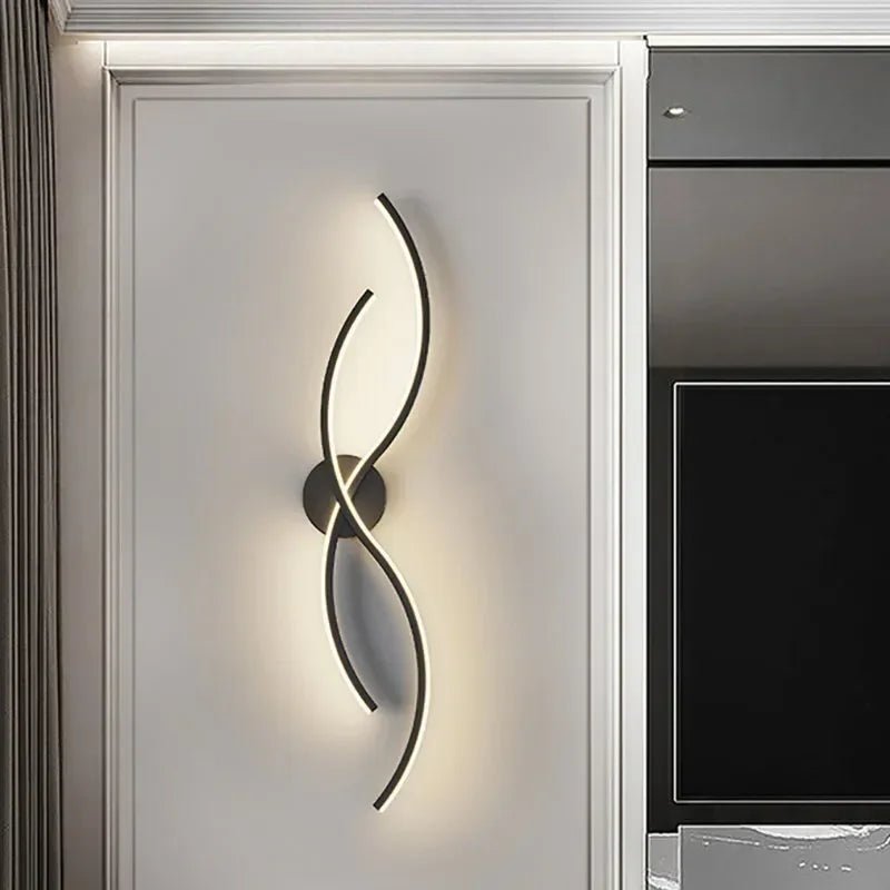 Applique murale LED courbée en aluminium avec diffuseur acrylique noir - Lumeria