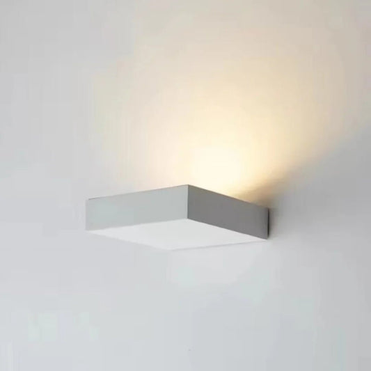 Applique murale LED en aluminium blanc à éclairage vers le haut - Lumeria