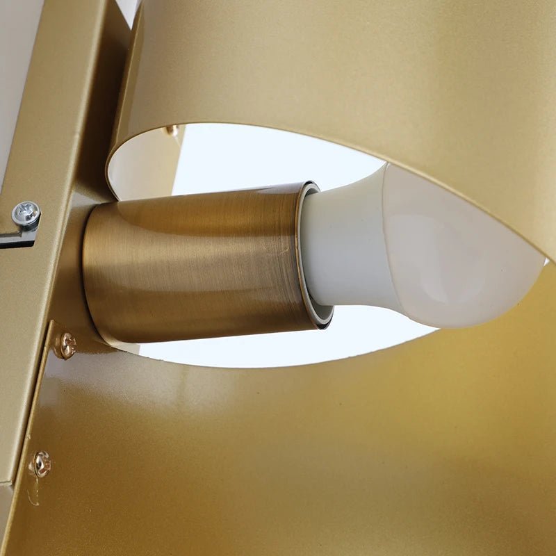 Applique murale LED en aluminium doré à lumière orientée haut et bas - Lumeria