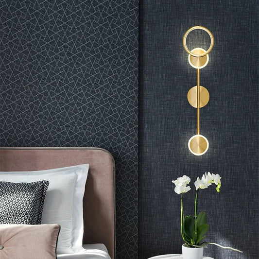 Applique murale LED en fer noir et diffuseur doré Scandinave - Lumeria