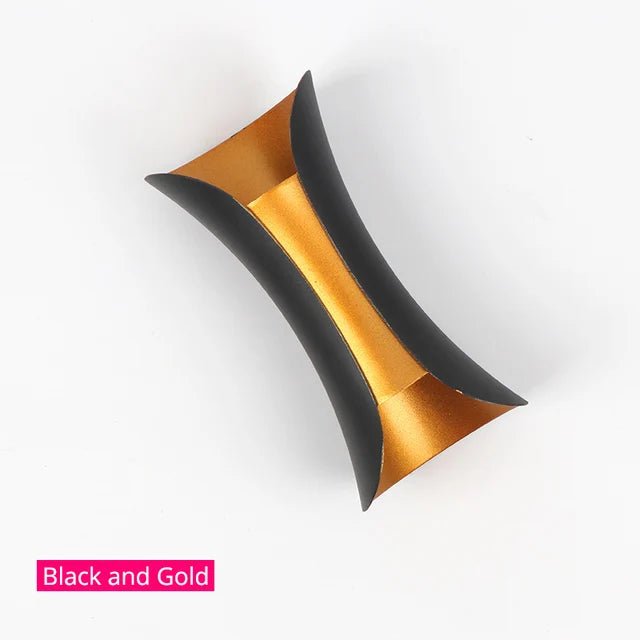 Applique murale LED étanche IP65 aluminium noir blanc or au style nordique - Lumeria