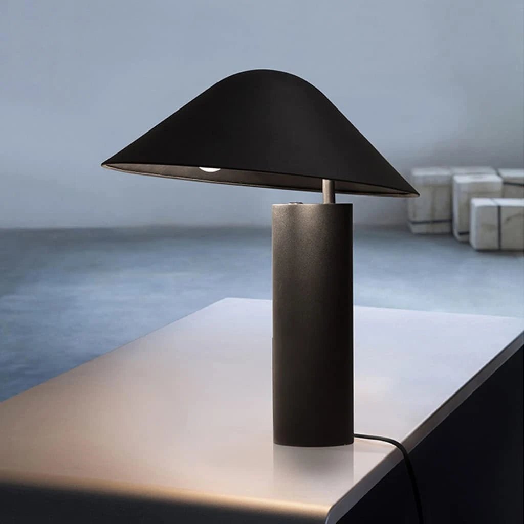 Applique murale LED noir métal à lumière neutre dimmable Scandinave - Lumeria