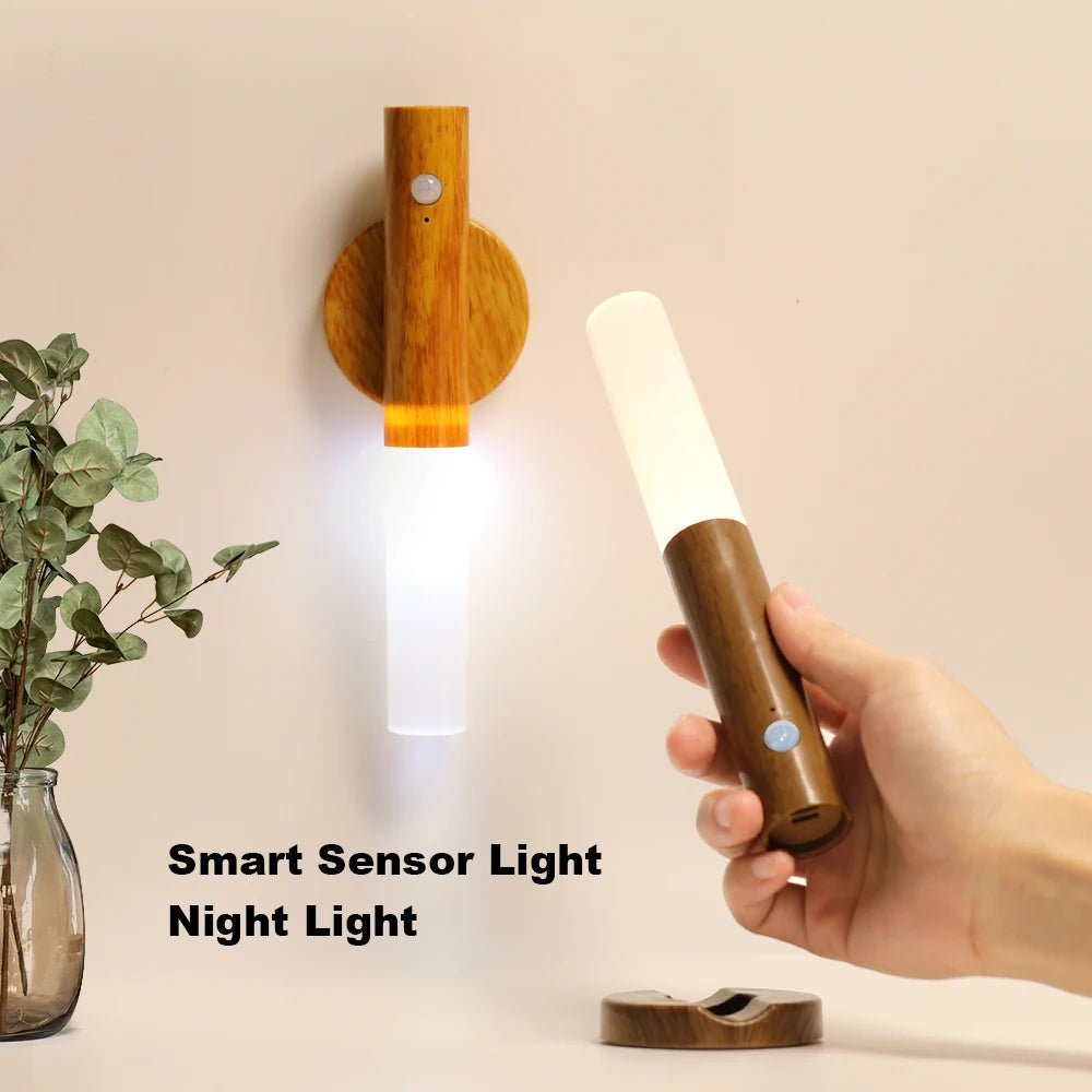 Applique Murale Magnétique en Bois, Capteur de Mouvement PIR, Rotation à 360°, Rechargeable par USB. - Lumeria