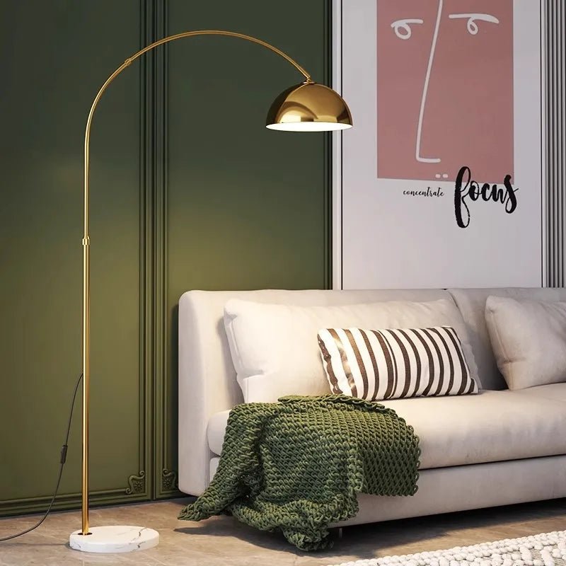 Lampadaire LED arc au design scandinave Vanel - Lumeria