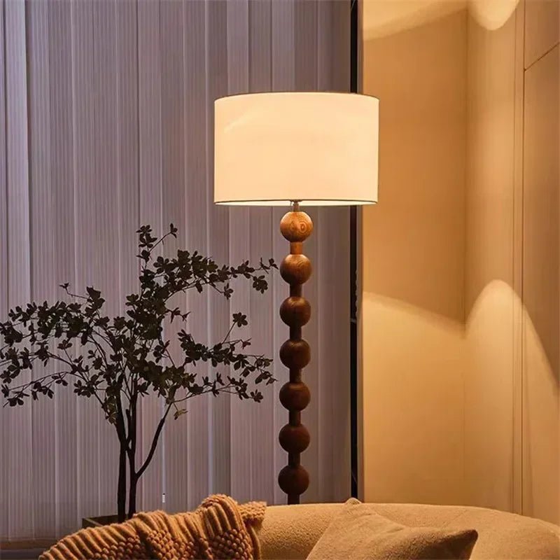 Lampadaire LED en métal de style médiéval - Lumeria