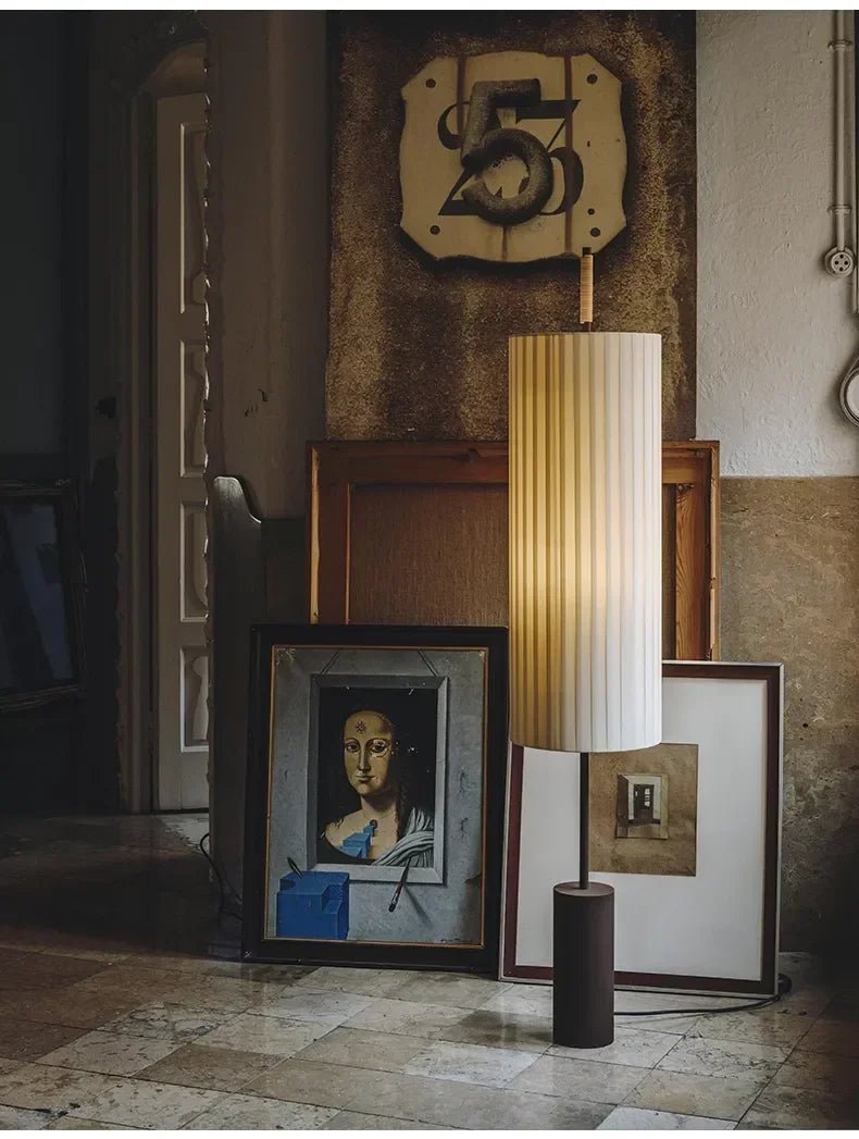 Lampadaire sur pied avec abat - jour tricoté main et éclairage réglable Japandi - Lumeria