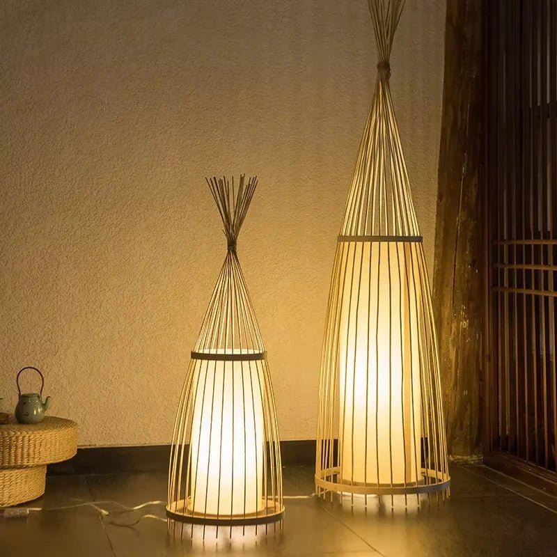 Lampadaire tactile en bambou tressé à abat - jour métal Japandi - Lumeria
