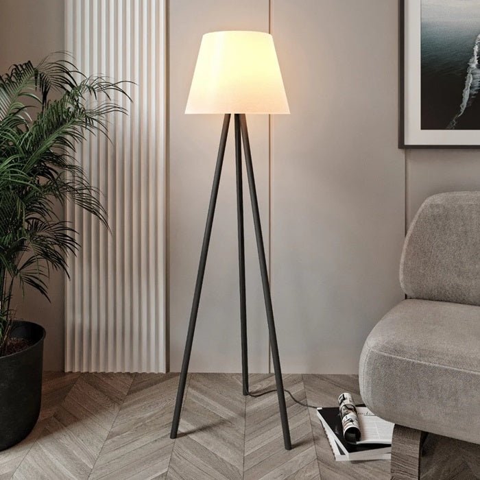 Lampe à pied en bois Scanvia - Lumeria