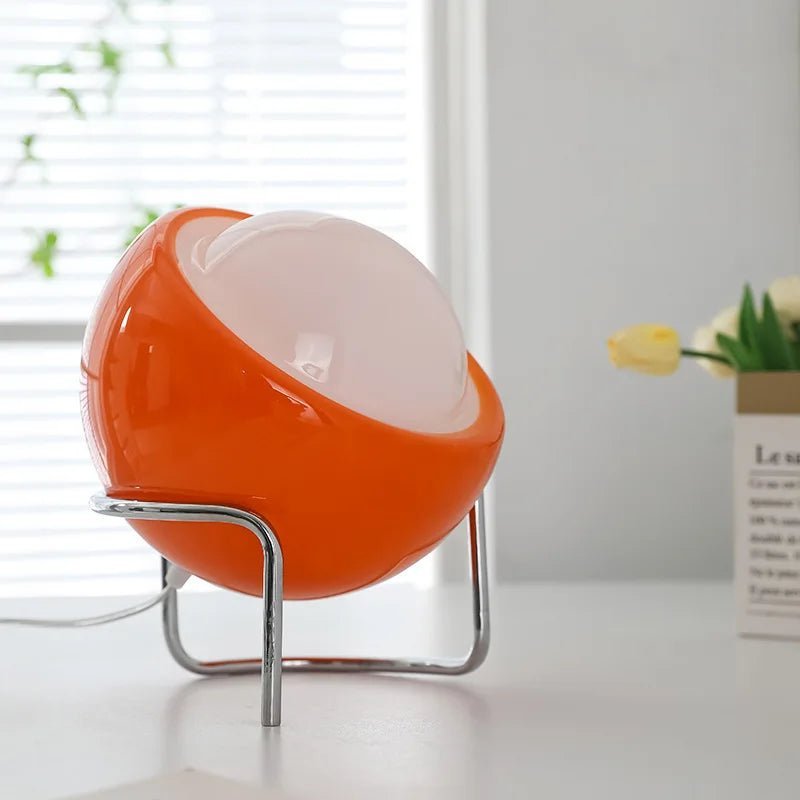 Lampe de table Bauhaus verre beige orientable à LED dimmable - Lumeria