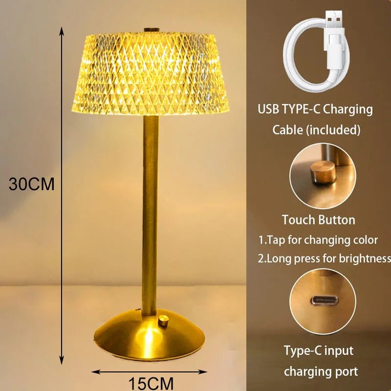 Lampe de table dorée Adana - Lumeria