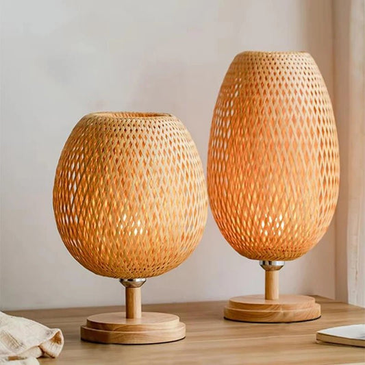 Lampe de table en bois et rotin tressé Merena - Lumeria