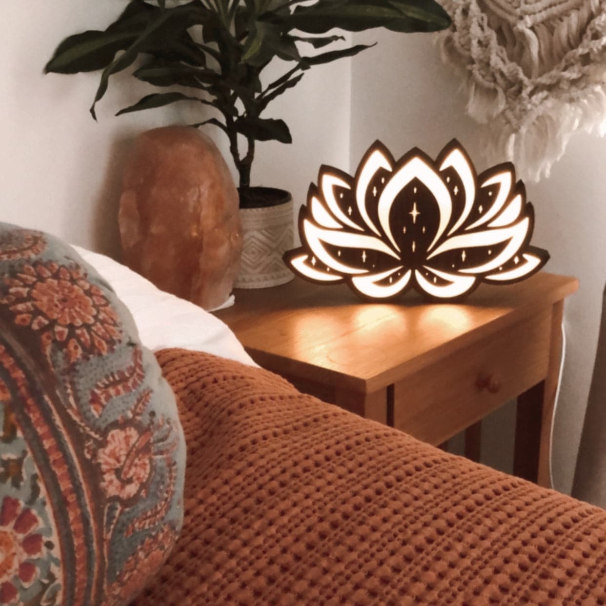 Lampe de Table en Forme de Fleur de Lotus - Lumeria