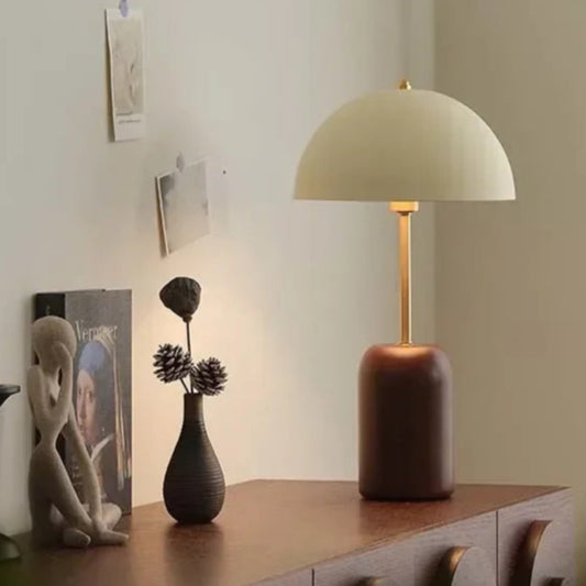 Lampe de table LED en bois et métal Vrenal - Lumeria