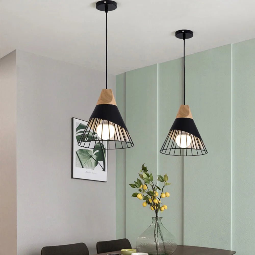 Lampe Suspendue en Métal Style Industriel Vintage, Luminaire Décoratif de Plafond, Idéal pour un Salon Moderne - Lumeria
