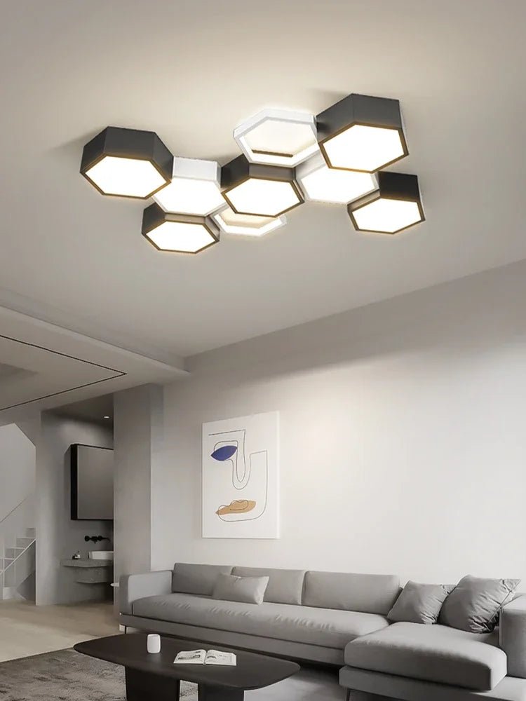 Plafonnier nid d’abeille en aluminium noir pour salon - Lumeria